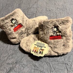 Snoopy Sherpa high top slippers peanuts one size fits most gray with snoopy NWT